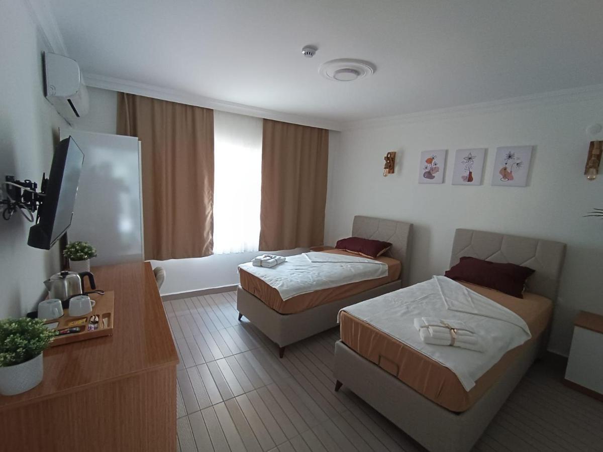 Otelia Pansiyon Ayvalik Ngoại thất bức ảnh