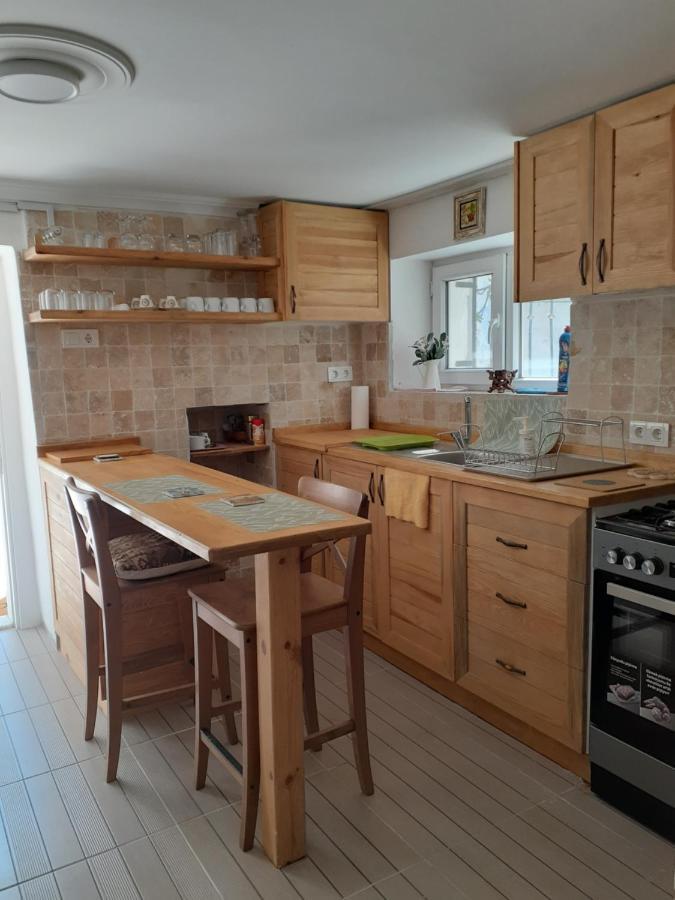 Otelia Pansiyon Ayvalik Ngoại thất bức ảnh